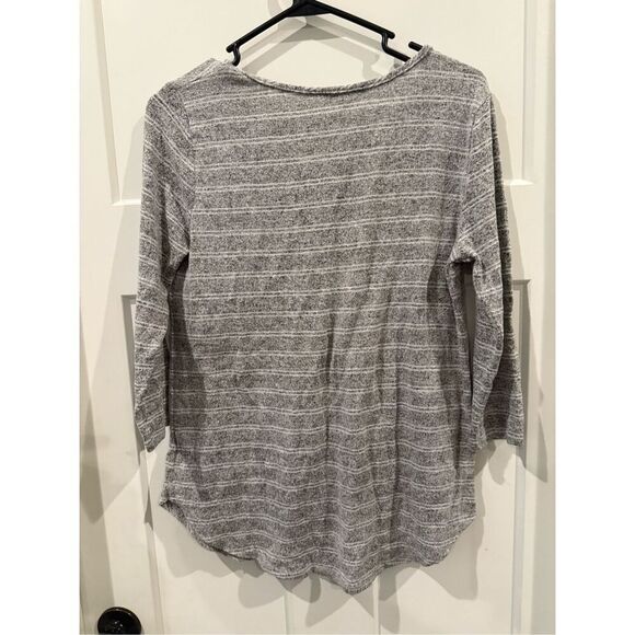 Emory Park Top Striped gray and white - Picture 4 of 4